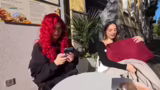 Ankunft im Café und technisch…