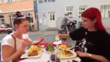 Essen, Getränke und Geburtsta…