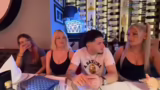 Restaurantbesuch und Gespräch…