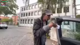Großzügigkeit und Spenden