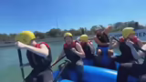Start der Wildwasserfahrt und…