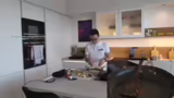 Zubereitung eines Zucchini-Li…