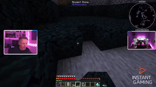 Bau einer Hochtechnologie-Basis in Minecraft