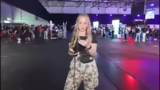 Interaktionen mit Fans und He…