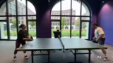 Tischtennis-Match und Wette