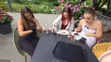 Diskussion über Kuchen und Ge…