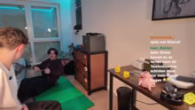 ERSTER TWITCH STREAM LIVE