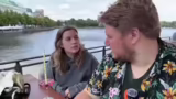 Süßigkeiten-Debatte und Logo-…