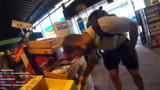 Rettung naht: Tankstelle erre…