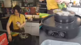 Grillvorbereitungen und Zutat…