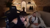 Spontaner Livestand mit Games und Gesang