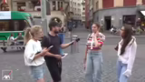 EM-Tickets, Sprachliche Vielf…