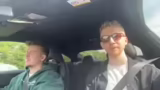 Chat-Interaktion und Auto-Ent…