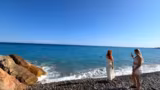 E-Bike-Tour entlang der Côte d'Azur und Strandvorbereitungen