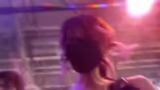 Pinke Haare und dumme Sprüche