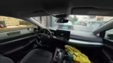 Verzweifelte Parkplatzsuche u…