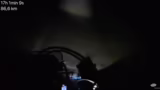 Fahrt durch die Nacht und Feu…