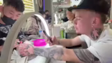 Diskussion über Nageldesign u…