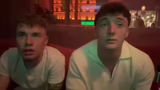Musik, Stripclubs und Geschäf…