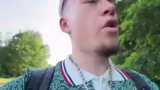 Parkerkundung und Zuschauerin…
