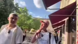Abschluss des Haarschnitts un…