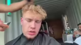 Haarschnitt im Livestream und…