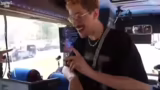 Platzverteilung im Bus und te…