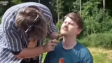 Bartrasur auf der Raststätte…