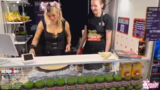 Begegnungen mit Fans und Crep…
