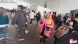 Tattoo-Geräusche, Cosplay-Zäh…