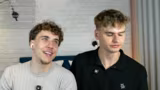 Interaktive Runde im Kölner Hotel mit Video-Edits und Fan-Fragen