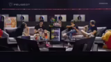Jenga-Turm mit Fragen zur Gam…
