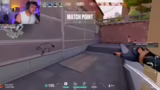Valorant-Gameplay und Teamkom…