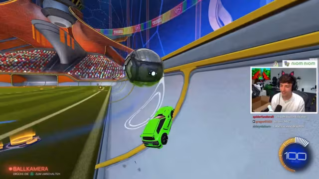 Kreatives Chaos beim Versteckspiel mit skurrilen Verkleidungen