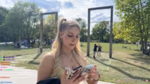 WIR PICKNICKEN IN BERLIN SAG GUMO !Snap…
