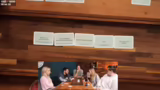 Diskussion über QR-Codes und…