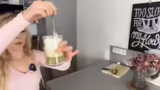 Matcha Zubereitung und Kühlsc…