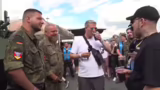 Diskussion über militärische…