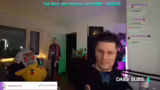 Frisch geschorener Streamer m…