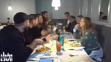 Diskussion über Salat, Essgew…