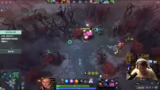 Teamfight-Action und Item-Dis…