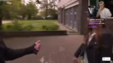Ansehen einer "Hilf mir"-Folg…