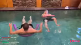 Pool-Inspektion und Diskussio…