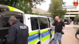 Ausrüstung der Polizei und Fa…