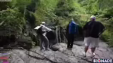 Abstieg zum Wasserfall und un…