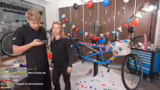 Helm-Verschönerung und Domino…
