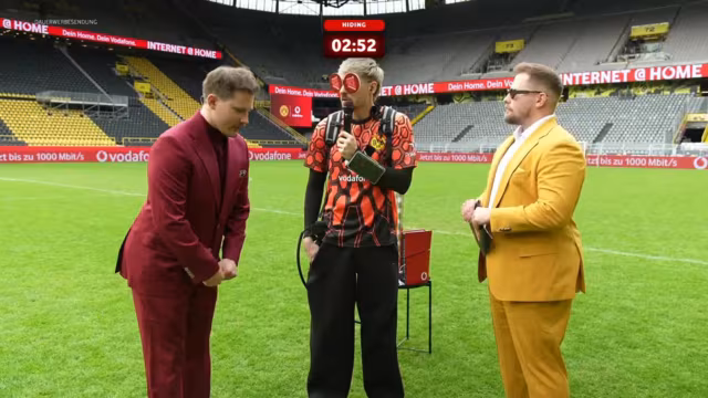 XXL Hide and Seek im BVB Stadion! ft. Z…
