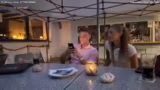 Haarfarbe, Restaurantkritik u…