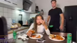 Essen und Fliegen