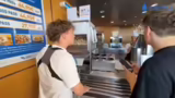 Kantine-Besuch und Foodpass-Ü…
